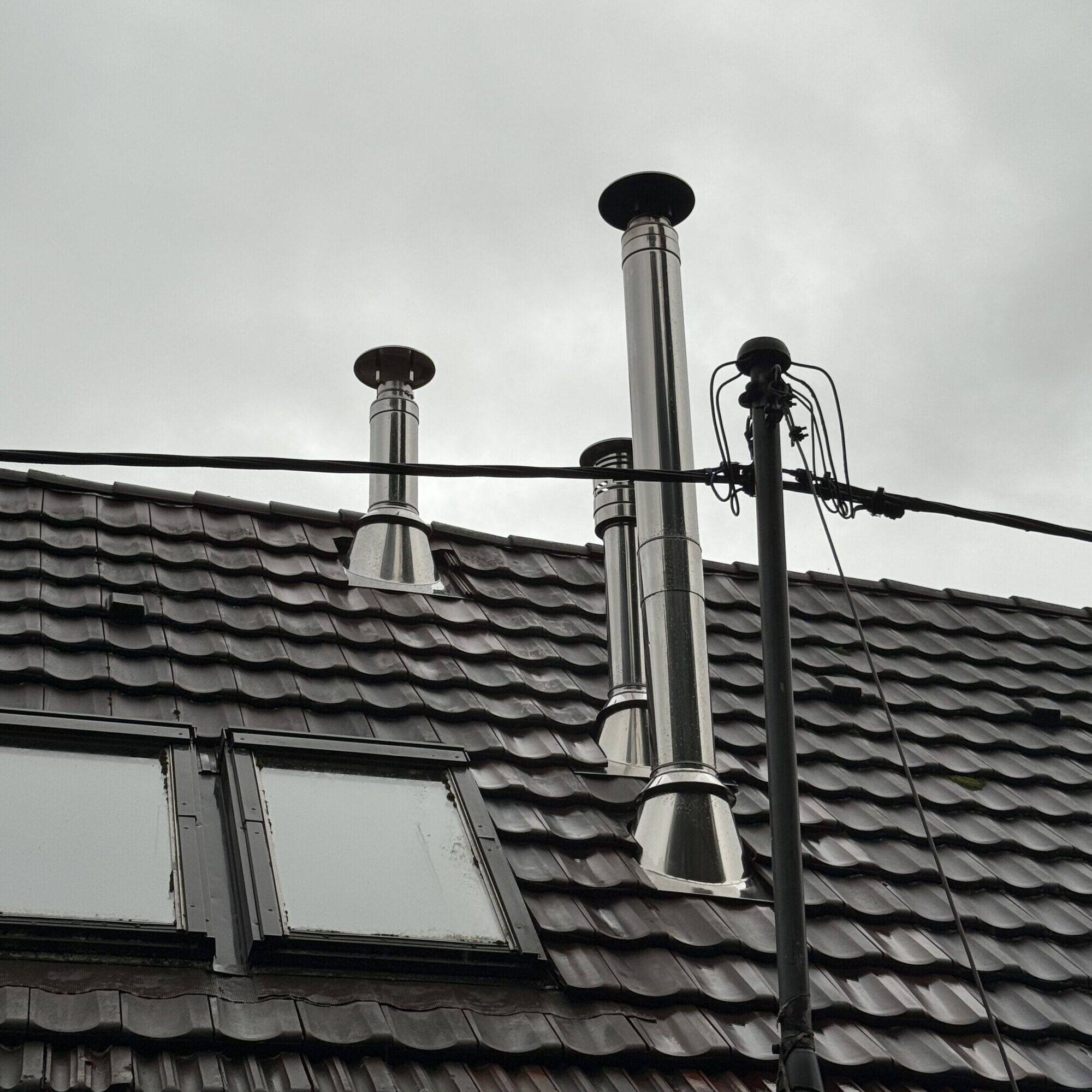 Po&ecirc;le &agrave; granul&eacute; avec clim int&eacute;gr&eacute; : vraie innovation ou fausse bonne id&eacute;e ? On fait le tri, c&ocirc;t&eacute; fumisterie, installation et conduits, avec l&rsquo;approche terrain d&rsquo;Alsace Tubage en Alsace. Colmar